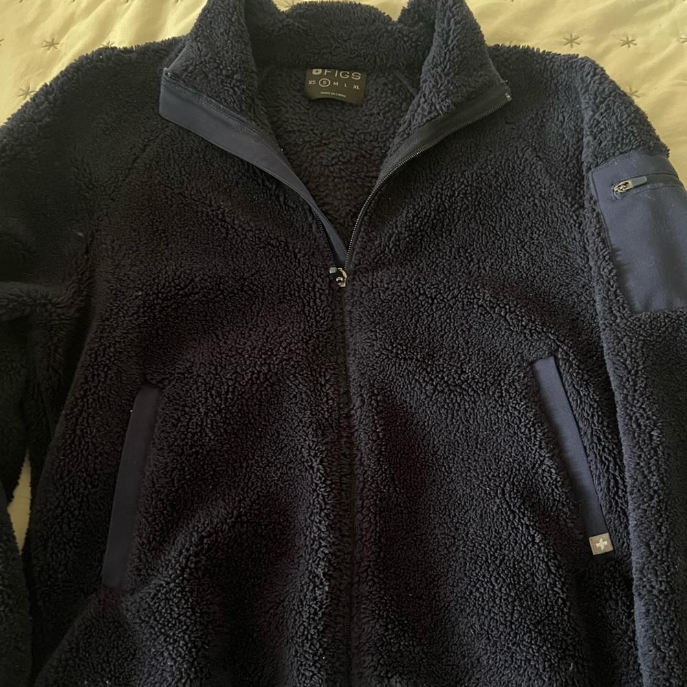 Figs navy blue Sharpa